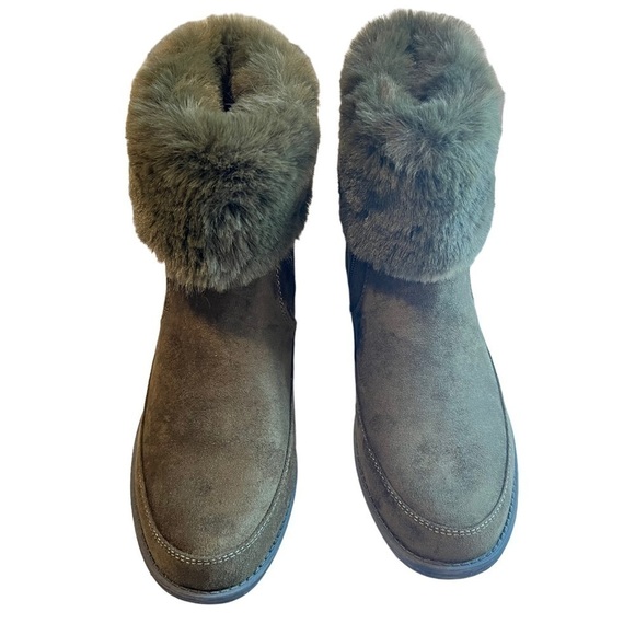 Faux Fur Winter Bootie - size 10M - Picture 2 of 5